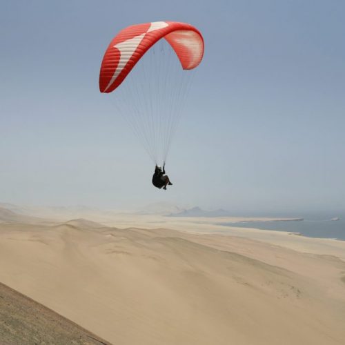 Parasailing-in-Desert.jpg